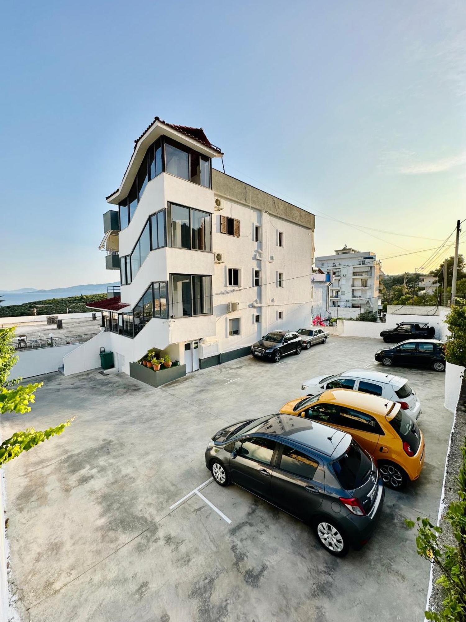 Hotel Relax Mea Saranda